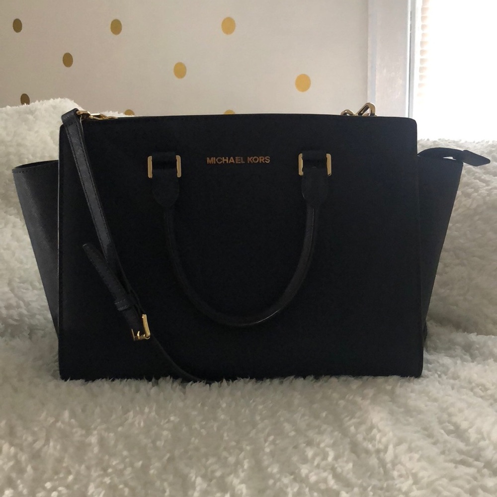 Large Navy Blue Selma Michael Kors Crossbody